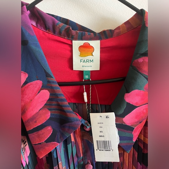 NWT Farm rio bird flowers pleated blouse - Picture 6 of 8